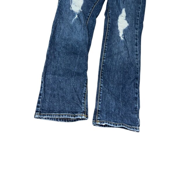 Universal Thread Goods Size 2 High Rise Slim Straight Distressed Jeans - Picture 2 of 6